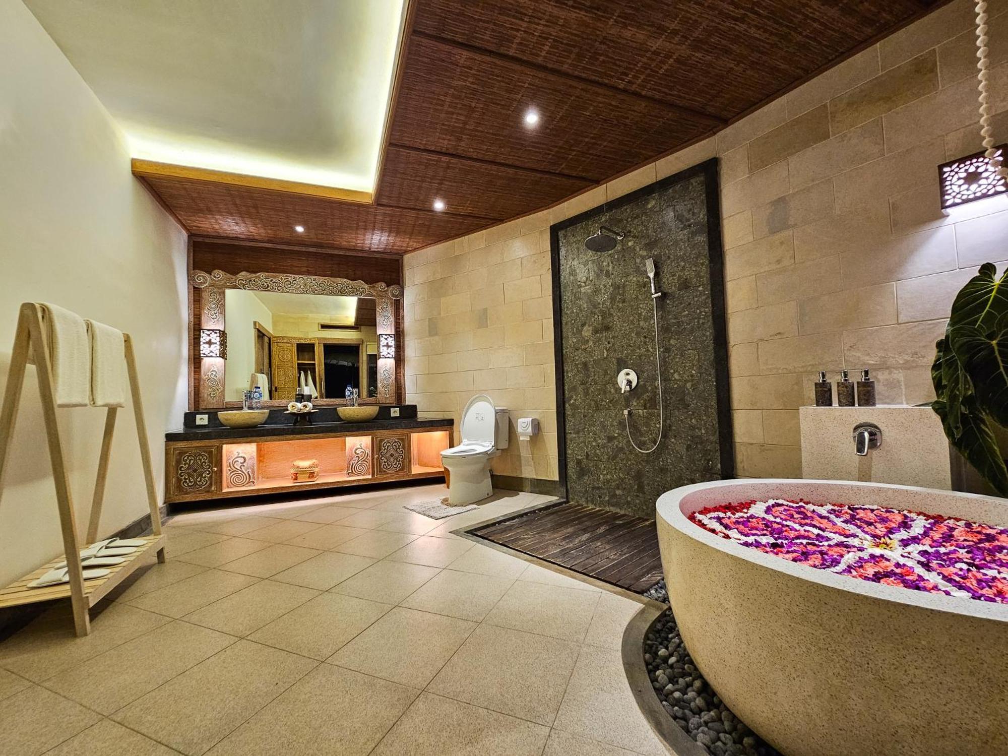 Happy Honeymoon Private Villa Ubud Esterno foto